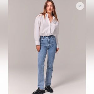 Abercrombie Ultra High Rise 90s Straight Jean